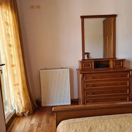 Ned's Villa