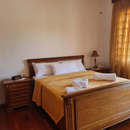 Ned's * Gjirokaster